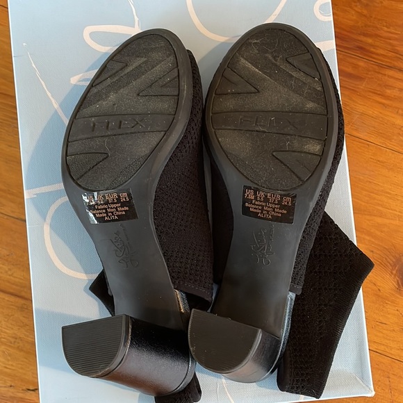 Life Stride | Alita Slingback Heel With Peep-Toe & Soft Knit Upper; Size 7.5M - Picture 17 of 17